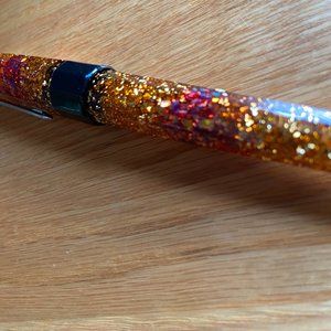 Benu Euphoria Bourbon Fountain Pen - Medium Nib